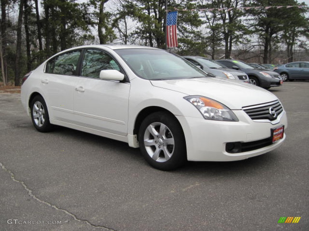2008 Altima 2.5 SL - Winter Frost Pearl / Blond photo #4