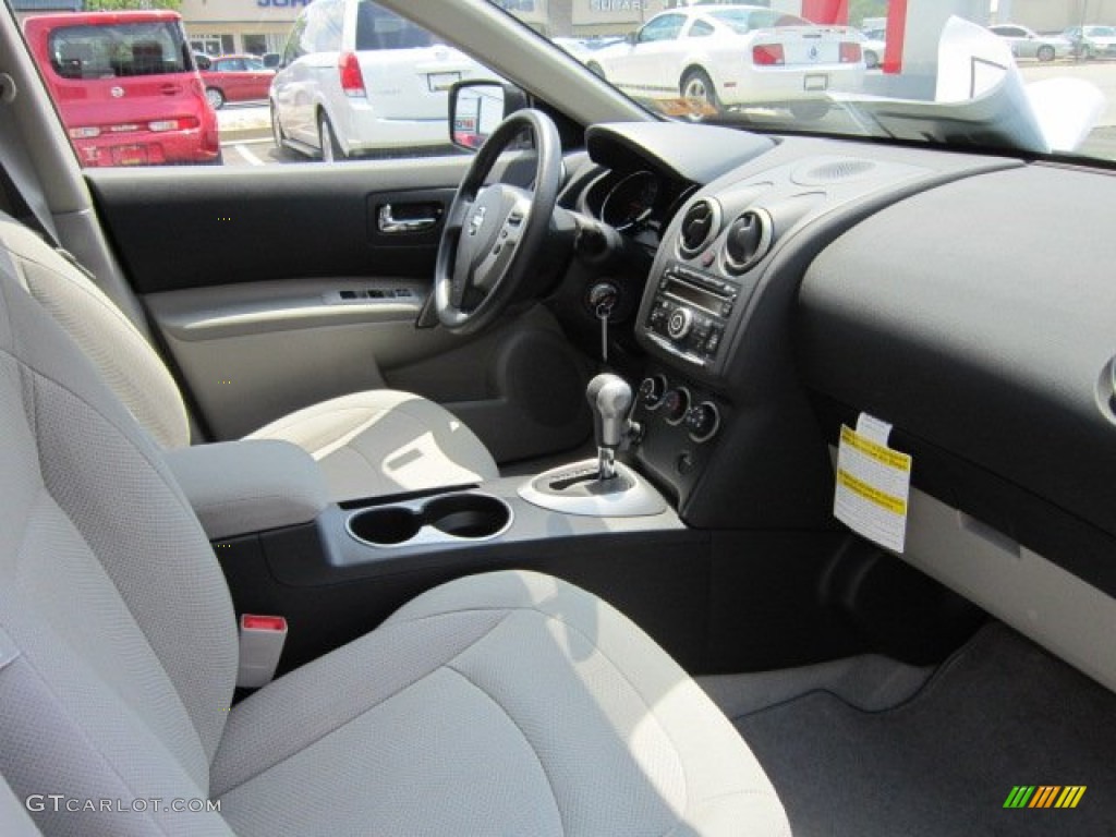 2011 Rogue S AWD - Pearl White / Gray photo #6