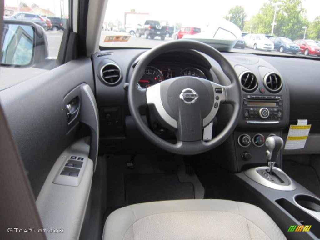 2011 Rogue S AWD - Pearl White / Gray photo #15