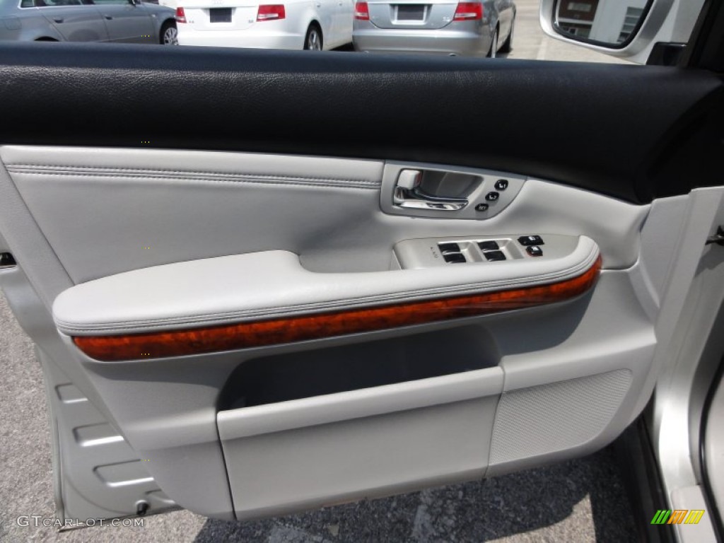 2004 Lexus RX 330 Light Gray Door Panel Photo #51326584