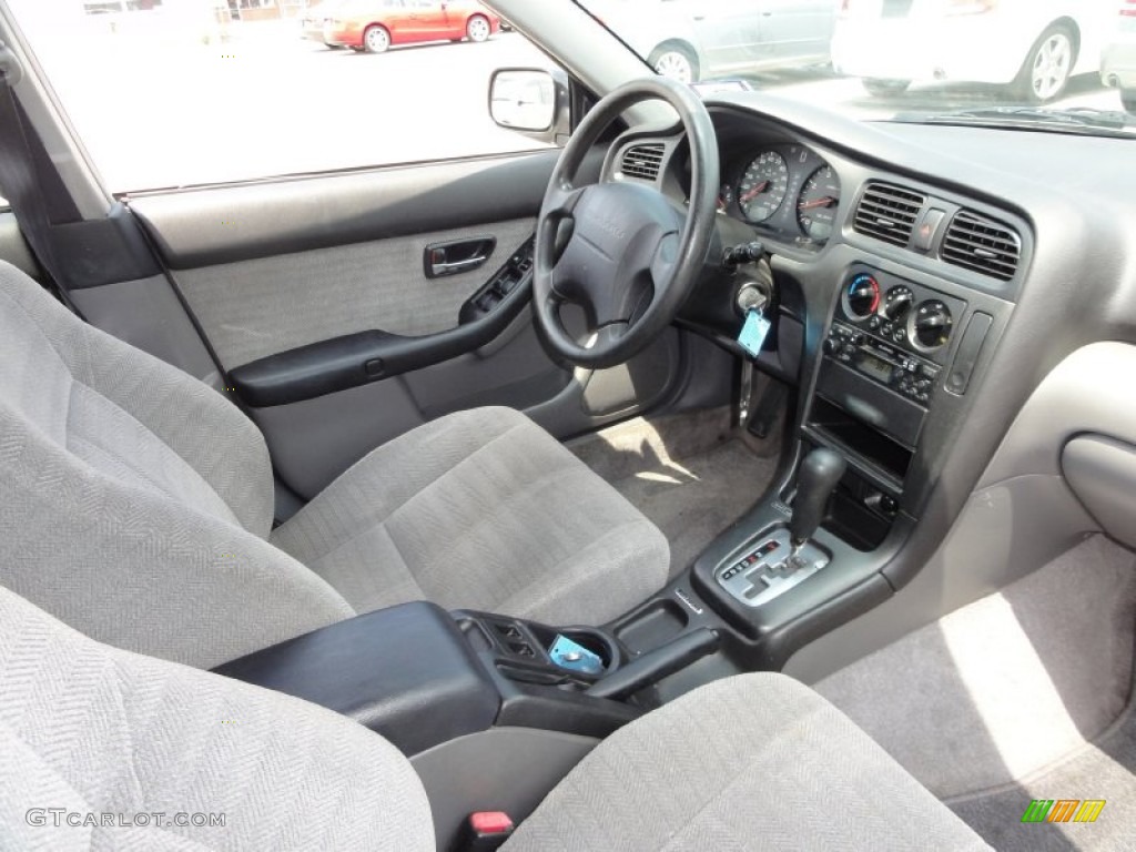 Gray Interior 2001 Subaru Legacy L Wagon Photo #51328879