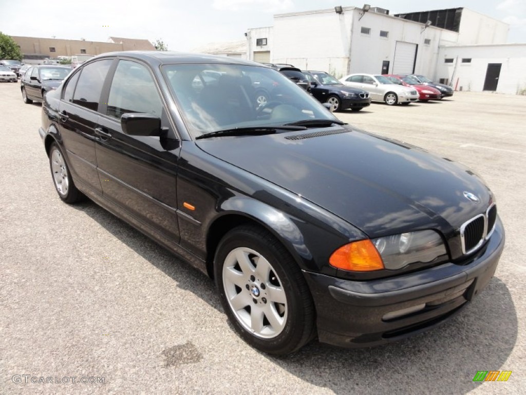 2001 3 Series 325xi Sedan - Jet Black / Black photo #4
