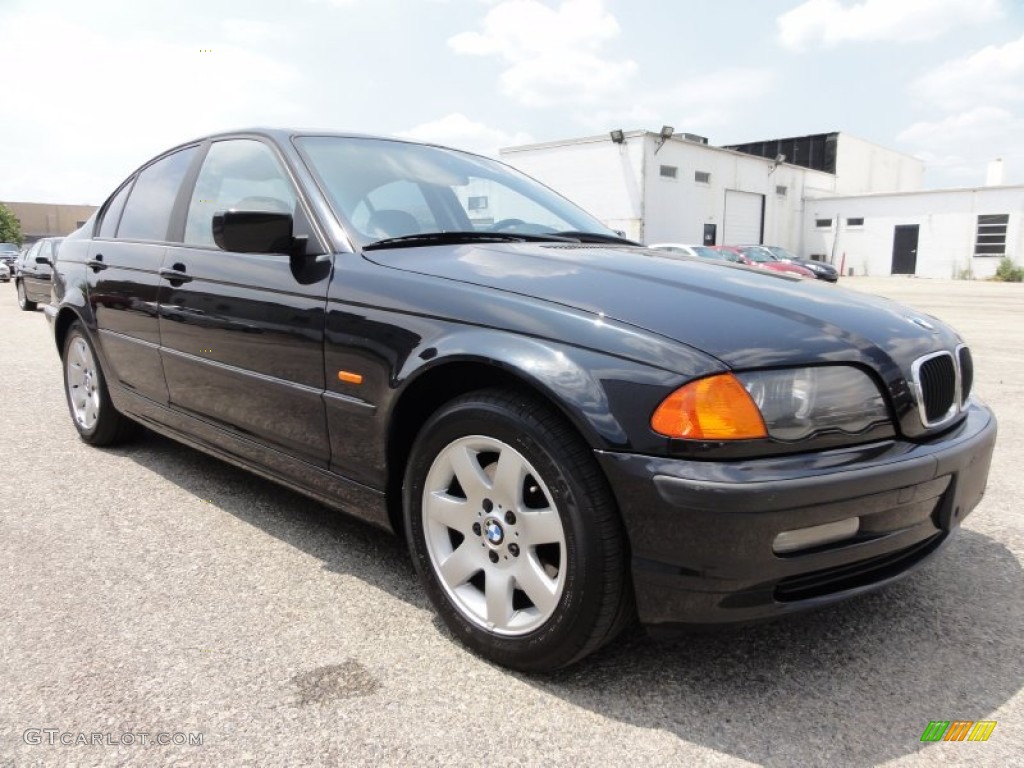 2001 3 Series 325xi Sedan - Jet Black / Black photo #5
