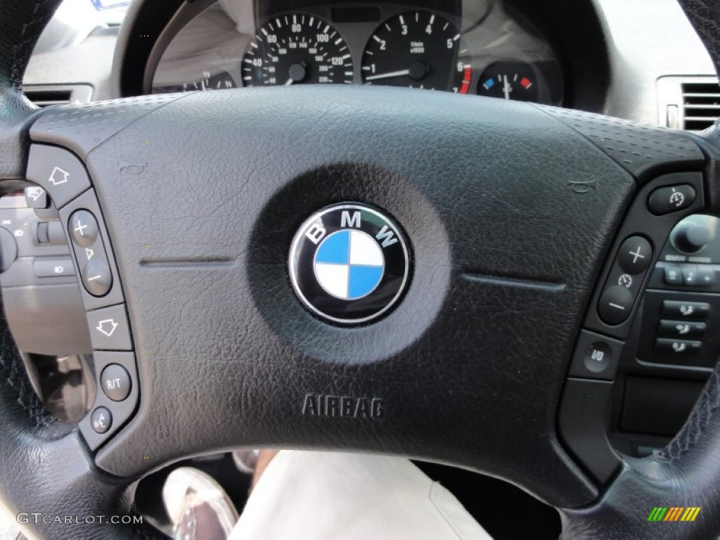 2001 3 Series 325xi Sedan - Jet Black / Black photo #43