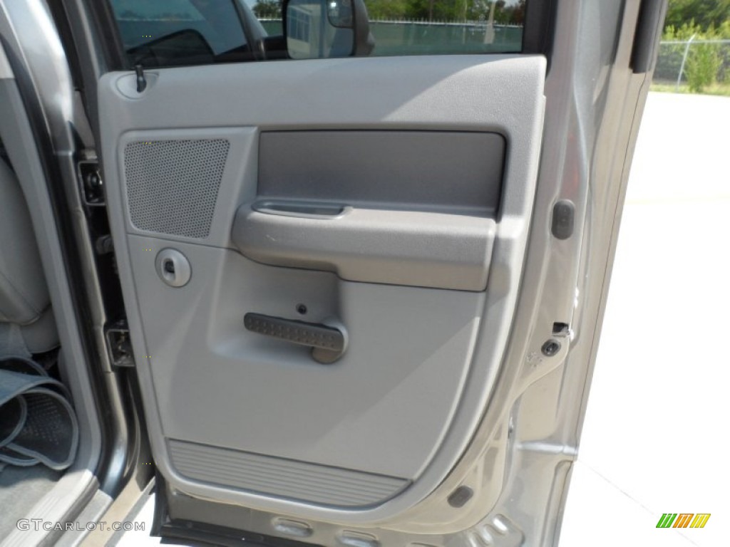 2008 Dodge Ram 3500 Lone Star Quad Cab 4x4 Medium Slate Gray Door Panel Photo #51333859