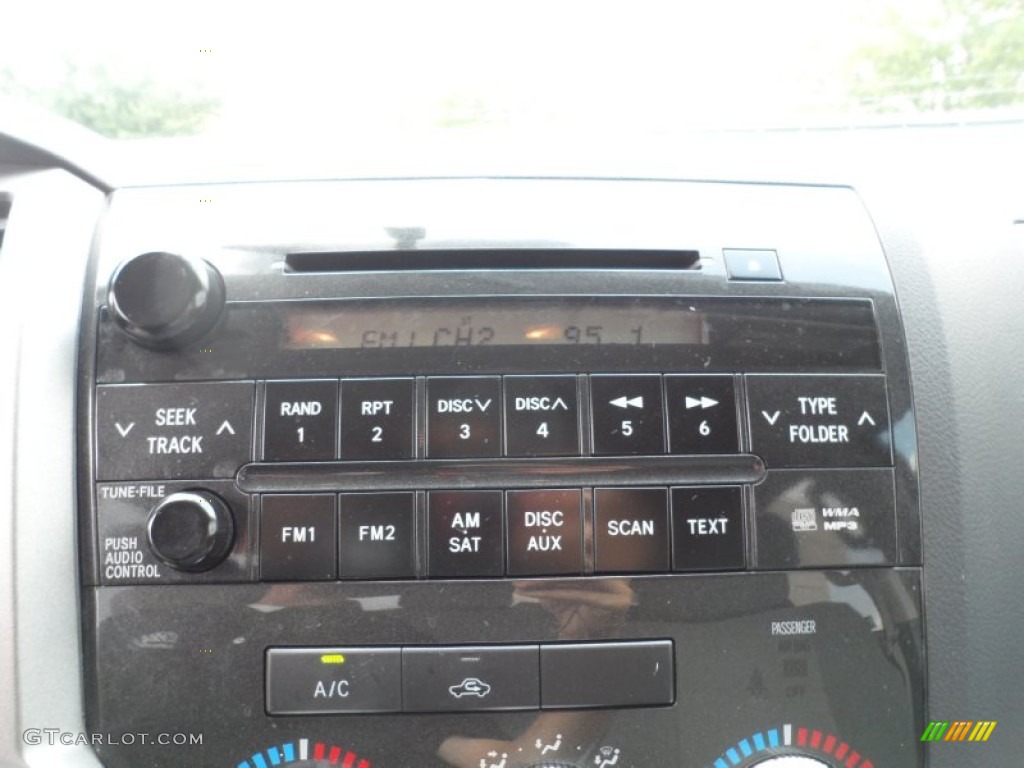 2010 Tundra Double Cab - Black / Graphite Gray photo #39