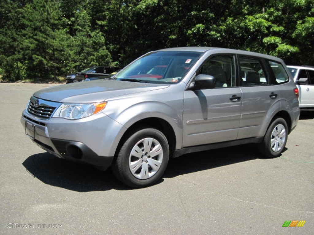 2010 Forester 2.5 X - Steel Silver Metallic / Platinum photo #1