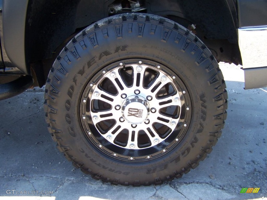 2004 Chevrolet Silverado 2500HD LT Crew Cab 4x4 Custom Wheels Photo #51340369