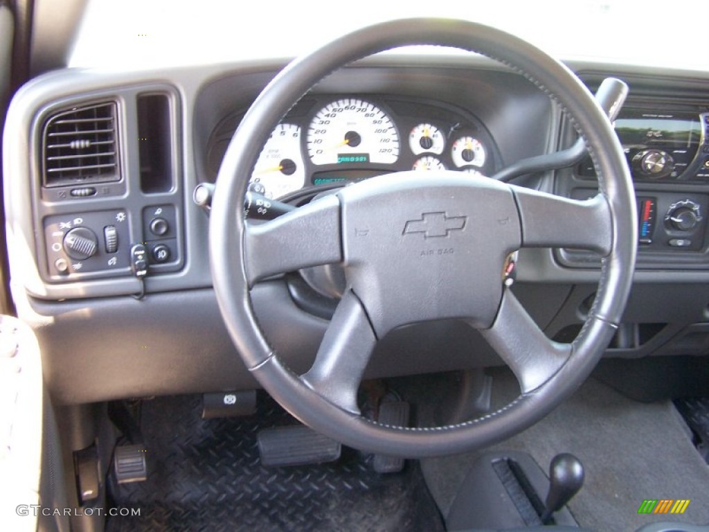 2004 Chevrolet Silverado 2500HD LT Crew Cab 4x4 Dark Charcoal Steering Wheel Photo #51340462