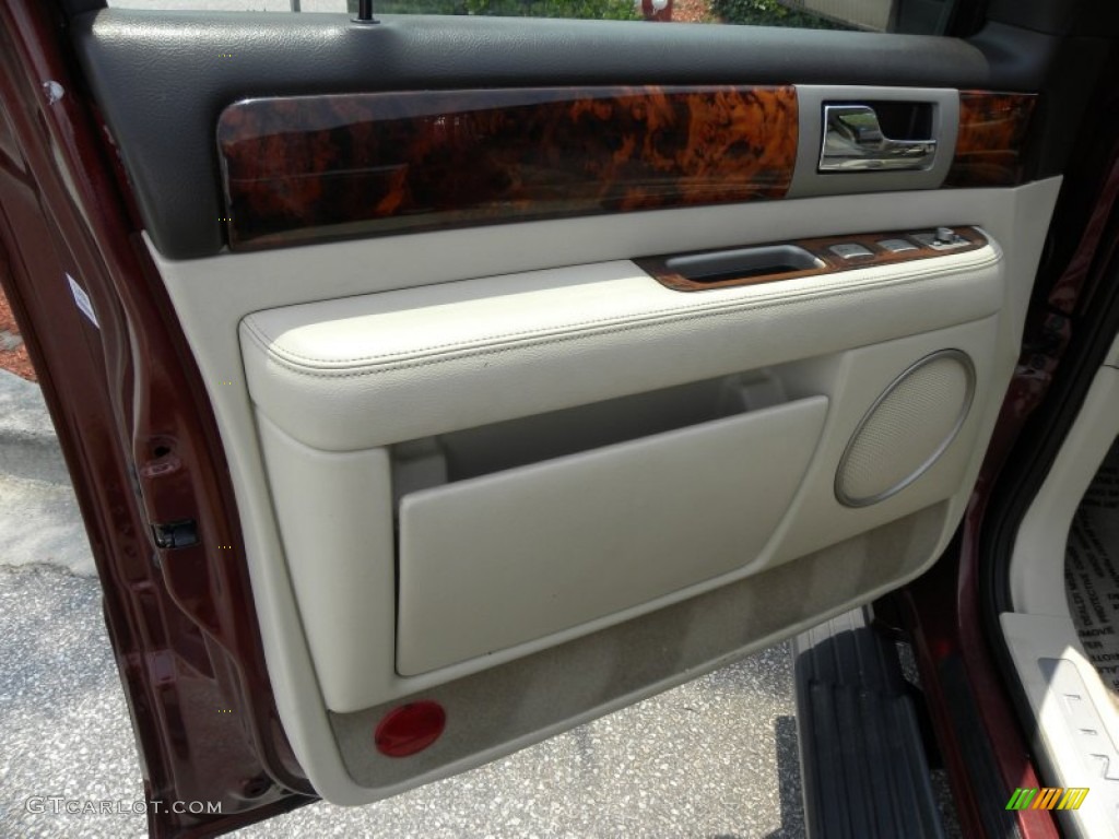 2003 Lincoln Navigator Luxury Light Parchment Door Panel Photo #51350408