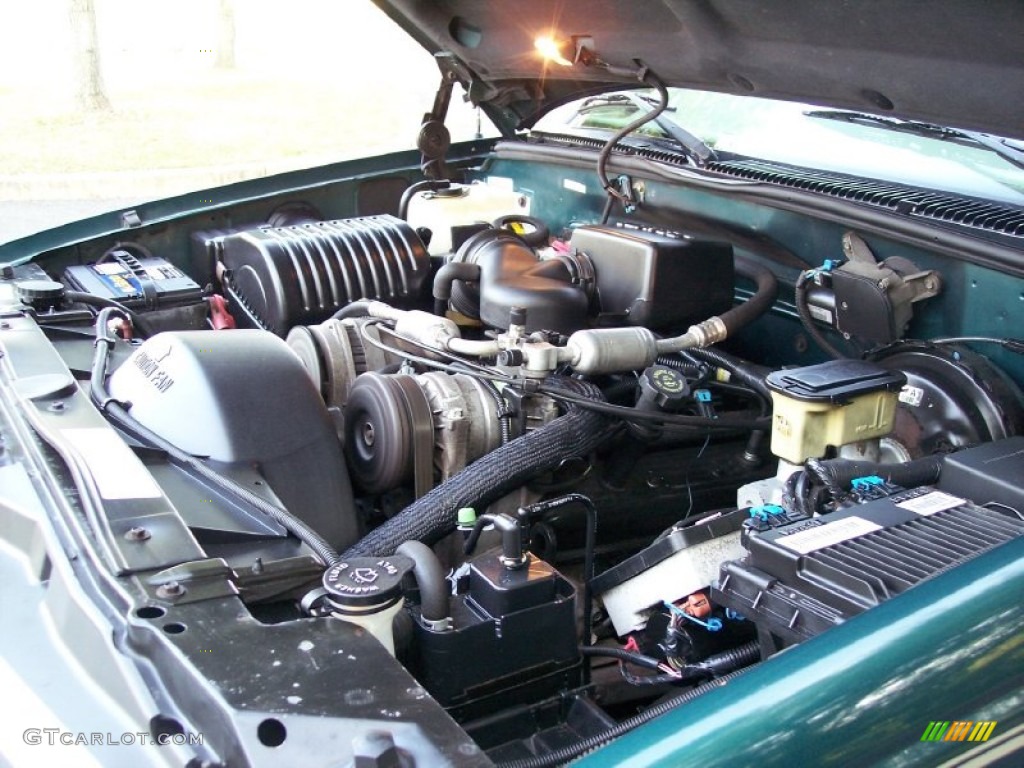1998 Chevrolet Tahoe LT 4x4 5.7 Liter OHV 16-Valve V8 Engine Photo #51353138