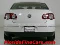 Candy White - Passat 2.0T Sedan Photo No. 2