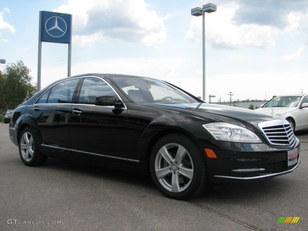 Black 2011 Mercedes-Benz S 550 4Matic Sedan Exterior Photo #51356090