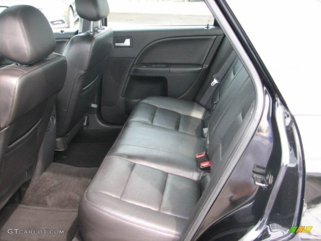 Black Interior 2005 Ford Five Hundred Limited AWD Photo #51356981