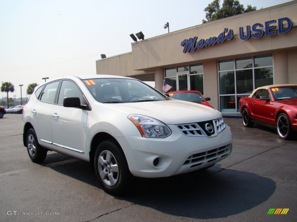 2011 Rogue S - Pearl White / Black photo #2