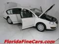 Candy White - Passat 2.0T Sedan Photo No. 7