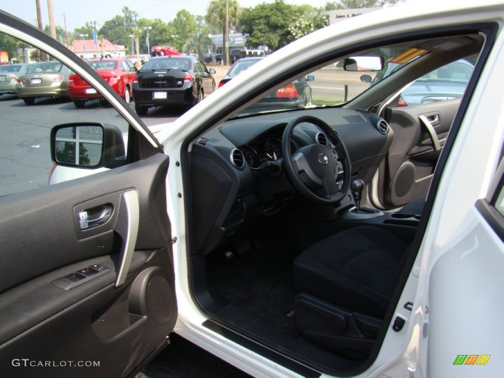 2011 Rogue S - Pearl White / Black photo #9