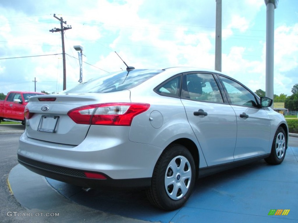 2012 Focus S Sedan - Ingot Silver Metallic / Charcoal Black photo #3