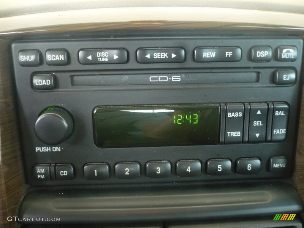 2002 Ford Explorer Eddie Bauer 4x4 Controls Photo #51361838