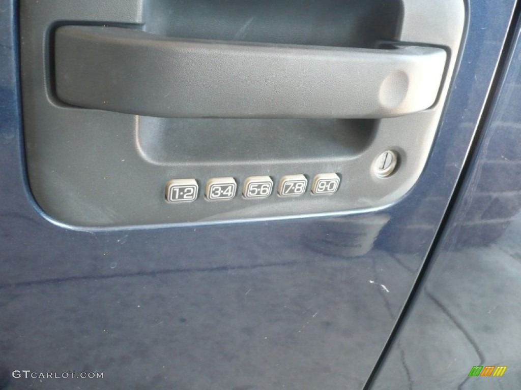 2004 F150 FX4 SuperCrew 4x4 - True Blue Metallic / Dark Flint photo #24