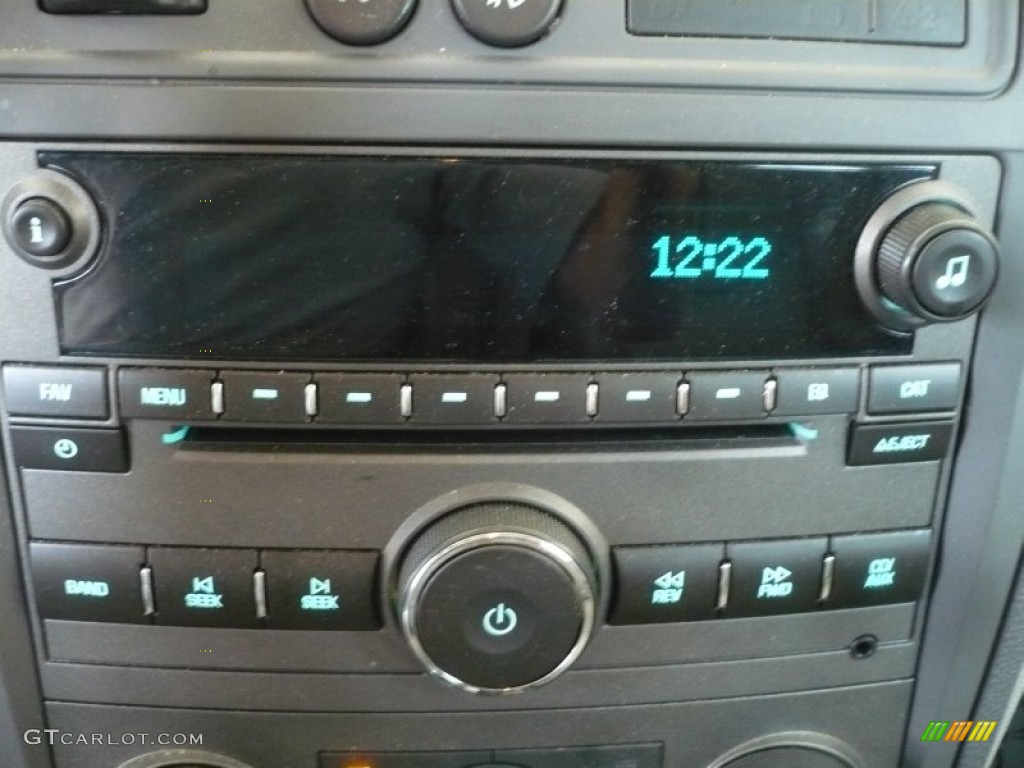 2009 Chevrolet HHR LT Controls Photo #51365150