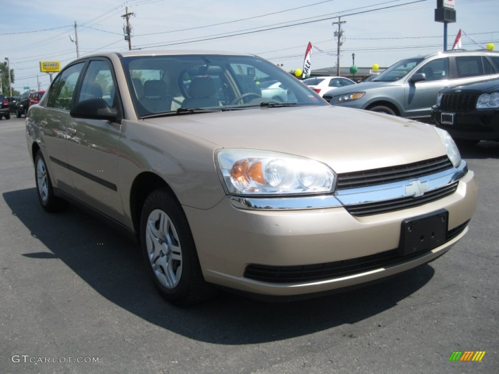 2005 Malibu Sedan - Light Driftwood Metallic / Neutral Beige photo #13