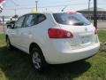 2009 Phantom White Nissan Rogue S  photo #11