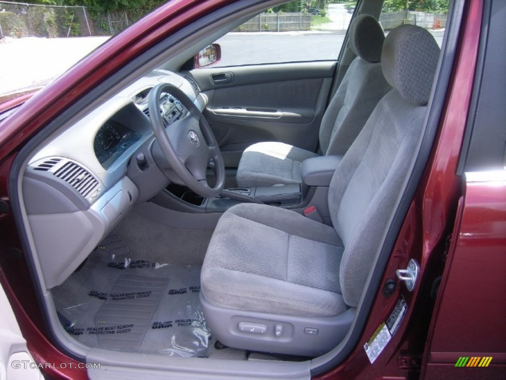 2004 Camry LE - Salsa Red Pearl / Taupe photo #6