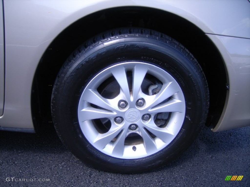 2005 Toyota Camry LE V6 Wheel Photo #51371990