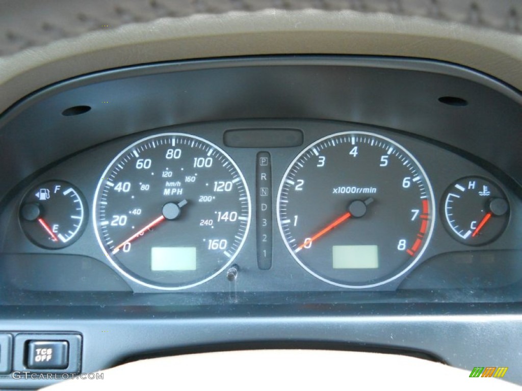 2002 Nissan maxima gauges