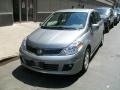 2010 Magnetic Gray Metallic Nissan Versa 1.8 SL Hatchback  photo #3