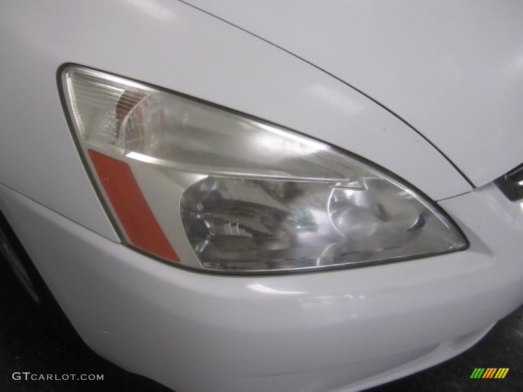 2003 Accord LX Sedan - Taffeta White / Ivory photo #5