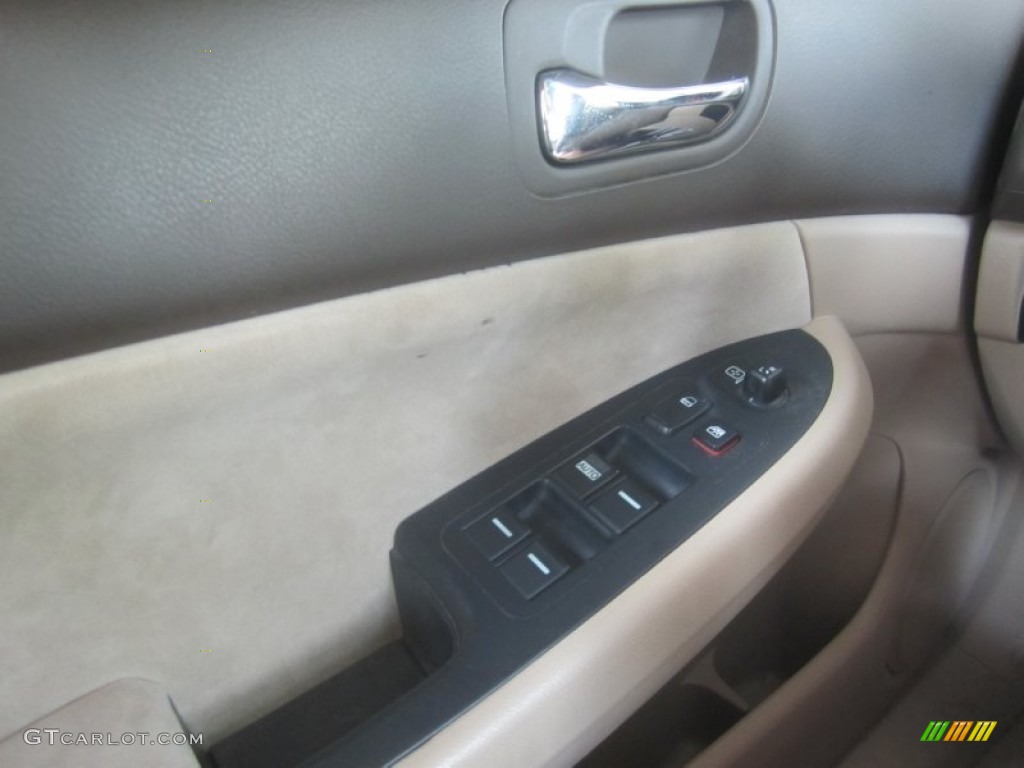 2003 Accord LX Sedan - Taffeta White / Ivory photo #23