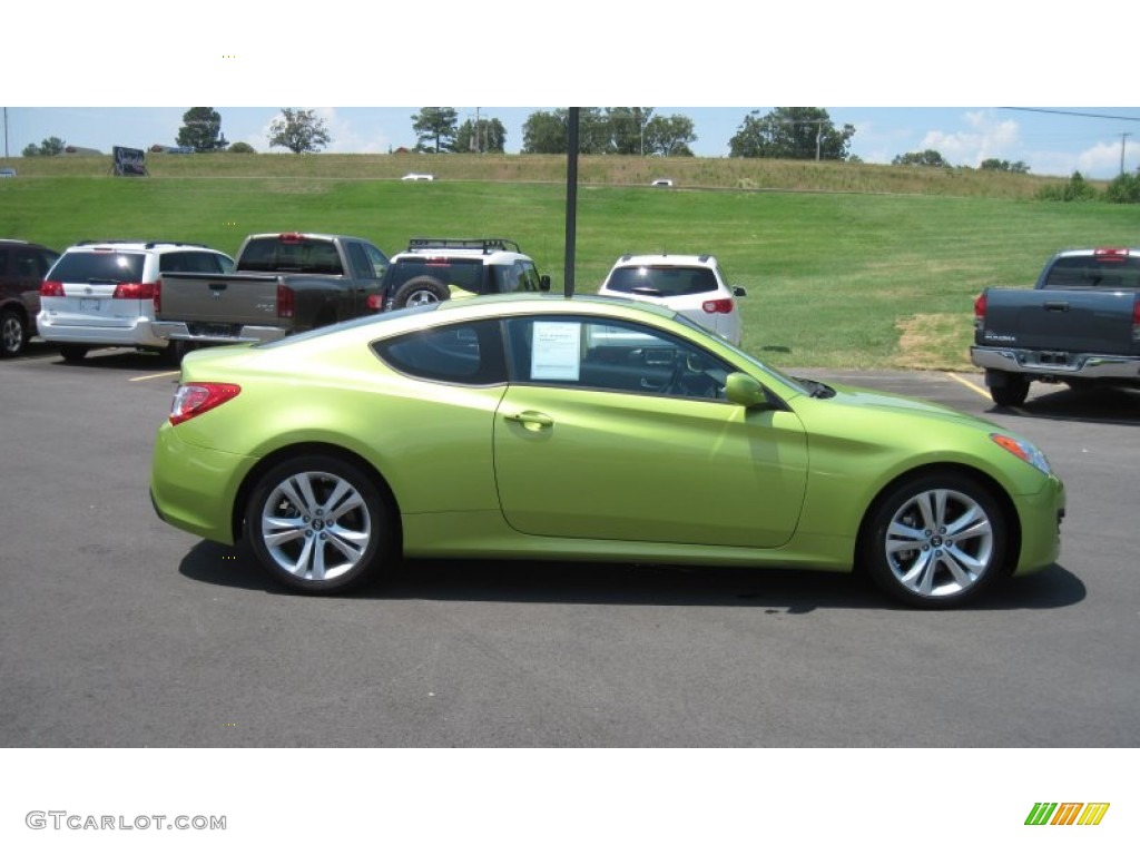 2010 Genesis Coupe 2.0T - Lime Rock Green / Black photo #6