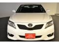Super White - Camry SE Photo No. 2