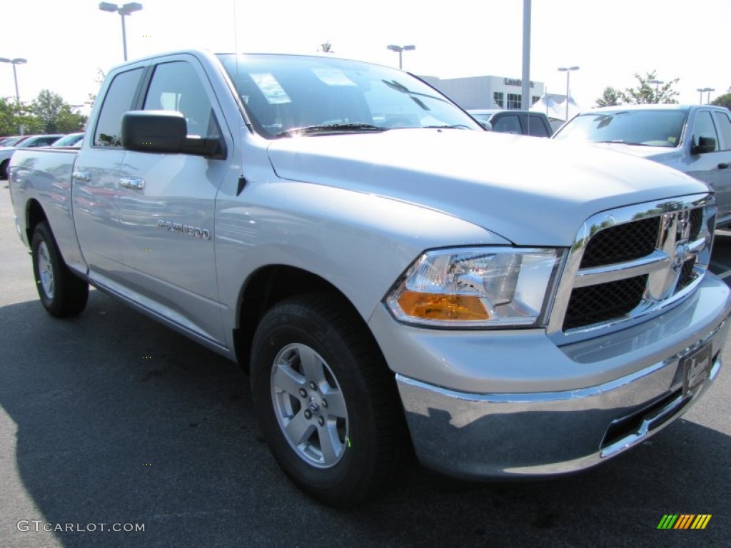 2011 Ram 1500 SLT Quad Cab - Bright Silver Metallic / Dark Slate Gray/Medium Graystone photo #4