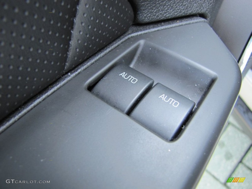 2010 Ford Mustang GT Premium Coupe Controls Photo #51389615