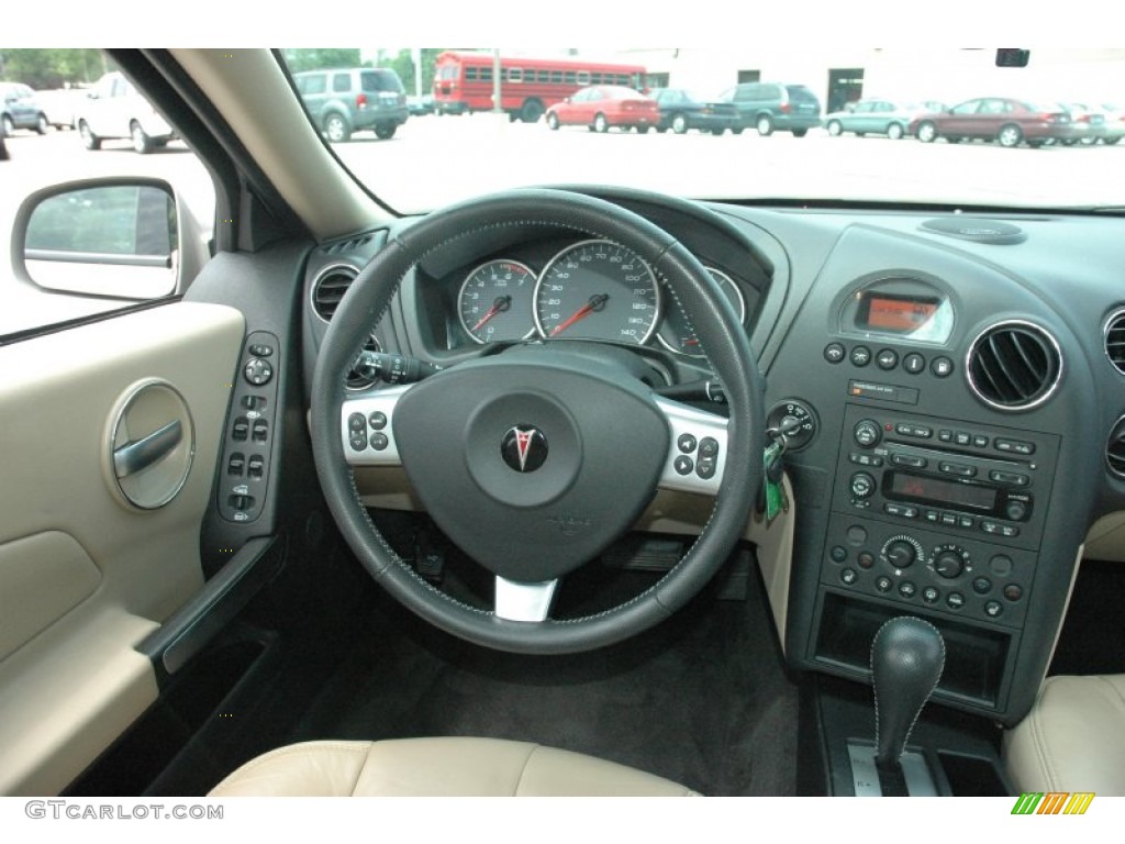 2008 Pontiac Grand Prix Sedan Controls Photo #51390131