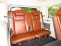 Saddle Brown Interior Photo for 2006 Jeep Commander #51390326