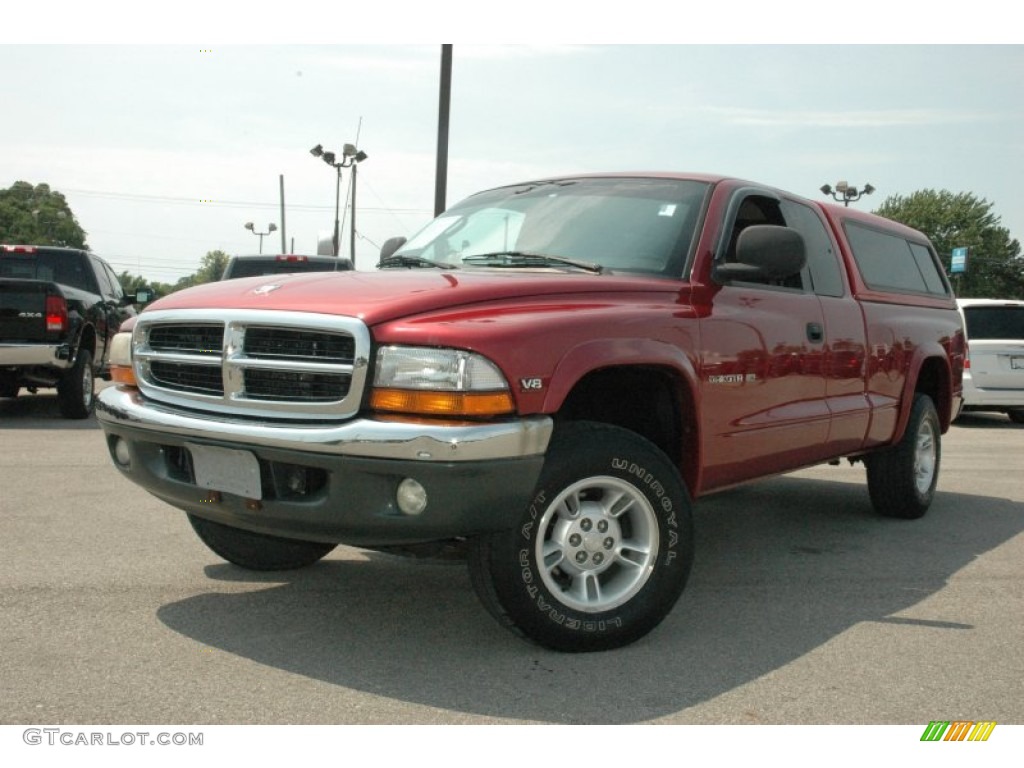 1999 Dakota SLT Extended Cab 4x4 - Metallic Red / Mist Gray photo #3