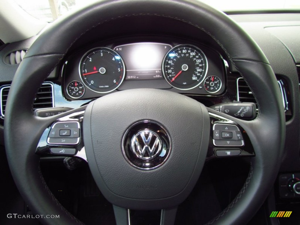 2011 Volkswagen Touareg TDI Sport 4XMotion Black Anthracite Steering Wheel Photo #51392864