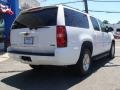 2010 Summit White Chevrolet Suburban LT 4x4  photo #4