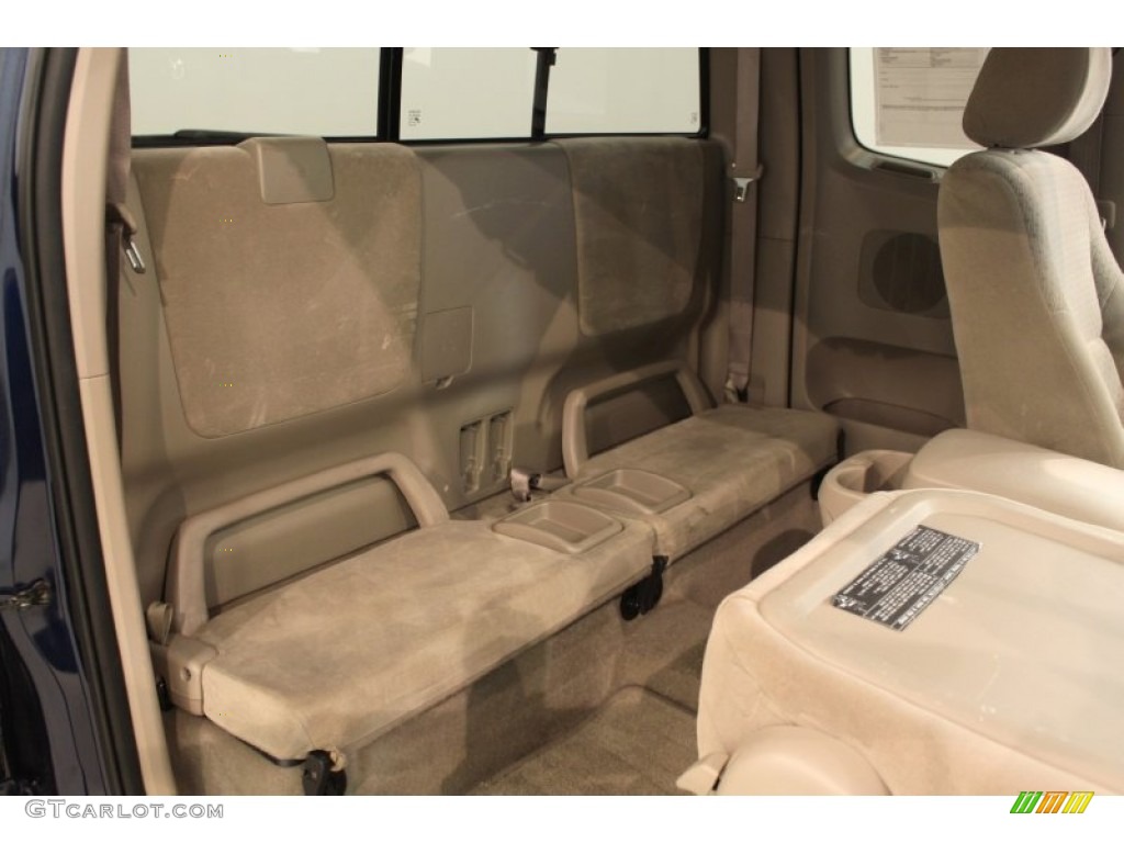 Taupe Interior 2005 Toyota Tacoma Access Cab 4x4 Photo #51393791