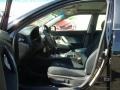 Black - Camry SE Photo No. 7