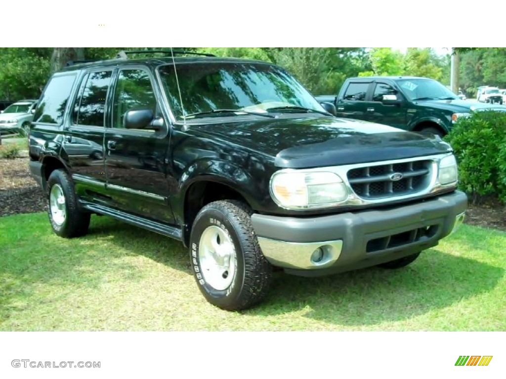 2000 Explorer XLT - Black / Medium Prairie Tan photo #3
