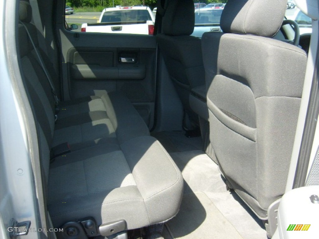 2004 F150 XLT SuperCrew 4x4 - Silver Metallic / Medium/Dark Flint photo #16
