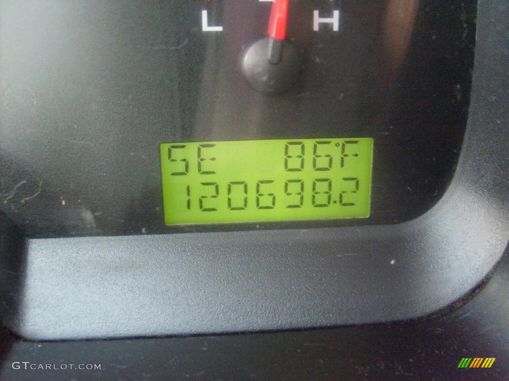 2004 F150 XLT SuperCrew 4x4 - Silver Metallic / Medium/Dark Flint photo #20
