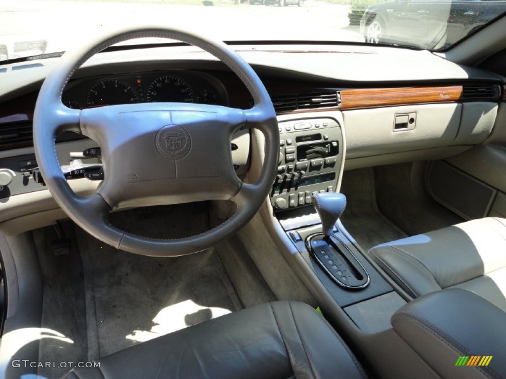 1999 Cadillac Eldorado Coupe Neutral Shale Dashboard Photo #51404369