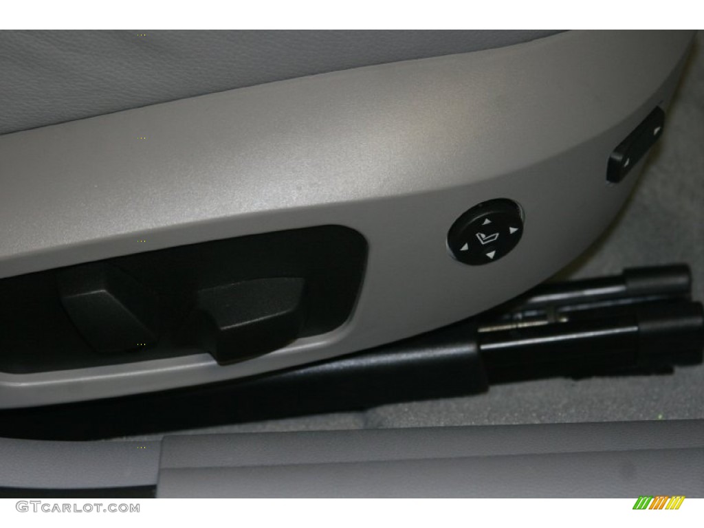 2008 3 Series 335i Sedan - Titanium Silver Metallic / Gray photo #28