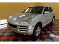 Crystal Silver Metallic - Cayenne Tiptronic Photo No. 2